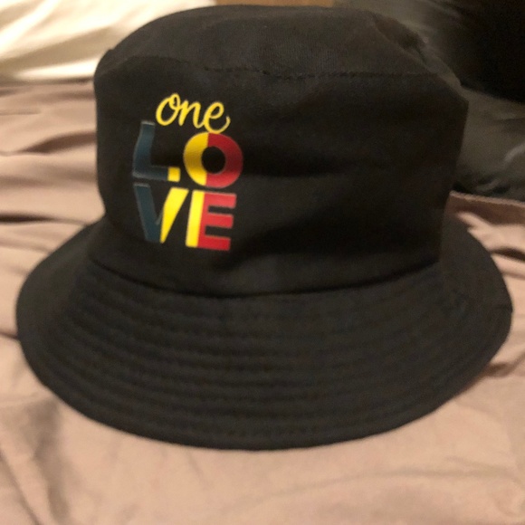 Bucket Hat - Picture 1 of 2